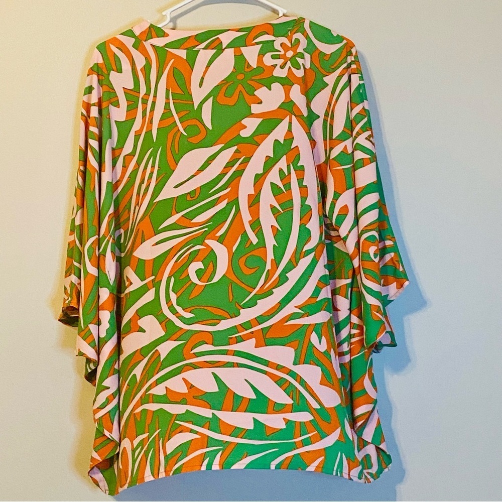 Belle by Kim Gravel Vibrant Green, Pink, and Orange Top Size M - Picture 3 of 7